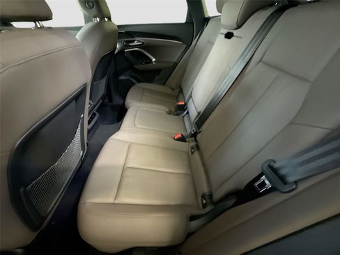 Certified 2025 Audi Q5 Premium w/ Convenience Package AWD/4WD image 25