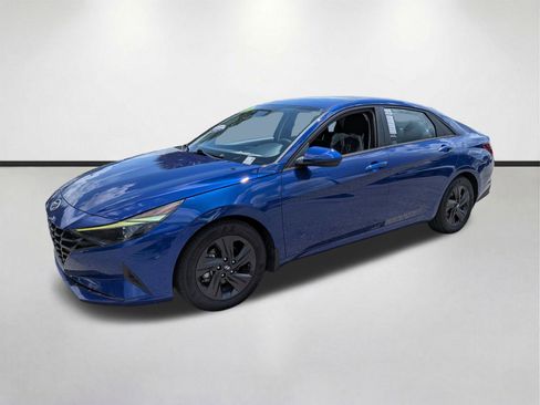 Used 2022 Hyundai Elantra SEL FWD image 8