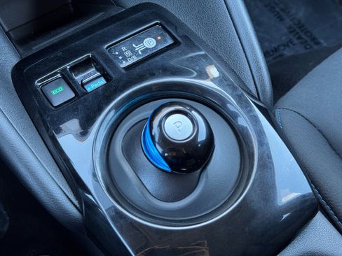 Used 2024 Nissan Leaf SV Plus FWD image 27