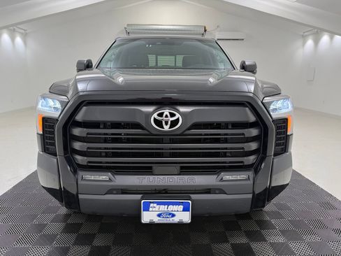 Used 2023 Toyota Tundra SR5 w/ SR5 Convenience Package AWD/4WD image 2