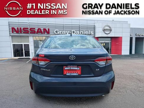 Used 2024 Toyota Corolla LE FWD image 6