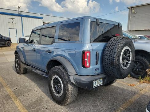 Used 2025 Ford Bronco Badlands AWD/4WD image 3