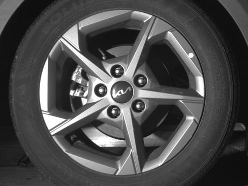 Used 2025 Kia K4 LXS image 15