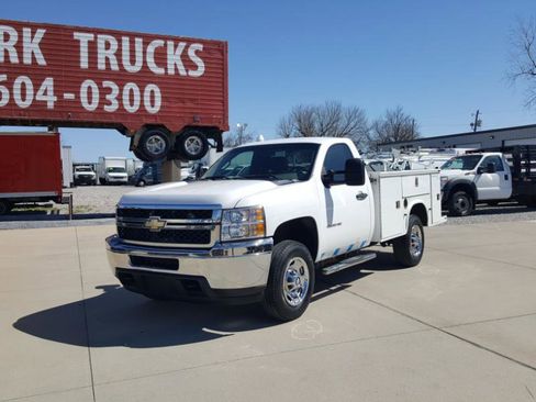 Used 2011 Chevrolet Silverado 2500 W/T image 3