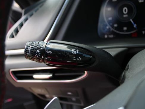 Used 2020 Hyundai Sonata SEL Plus w/ Tech Package FWD image 8