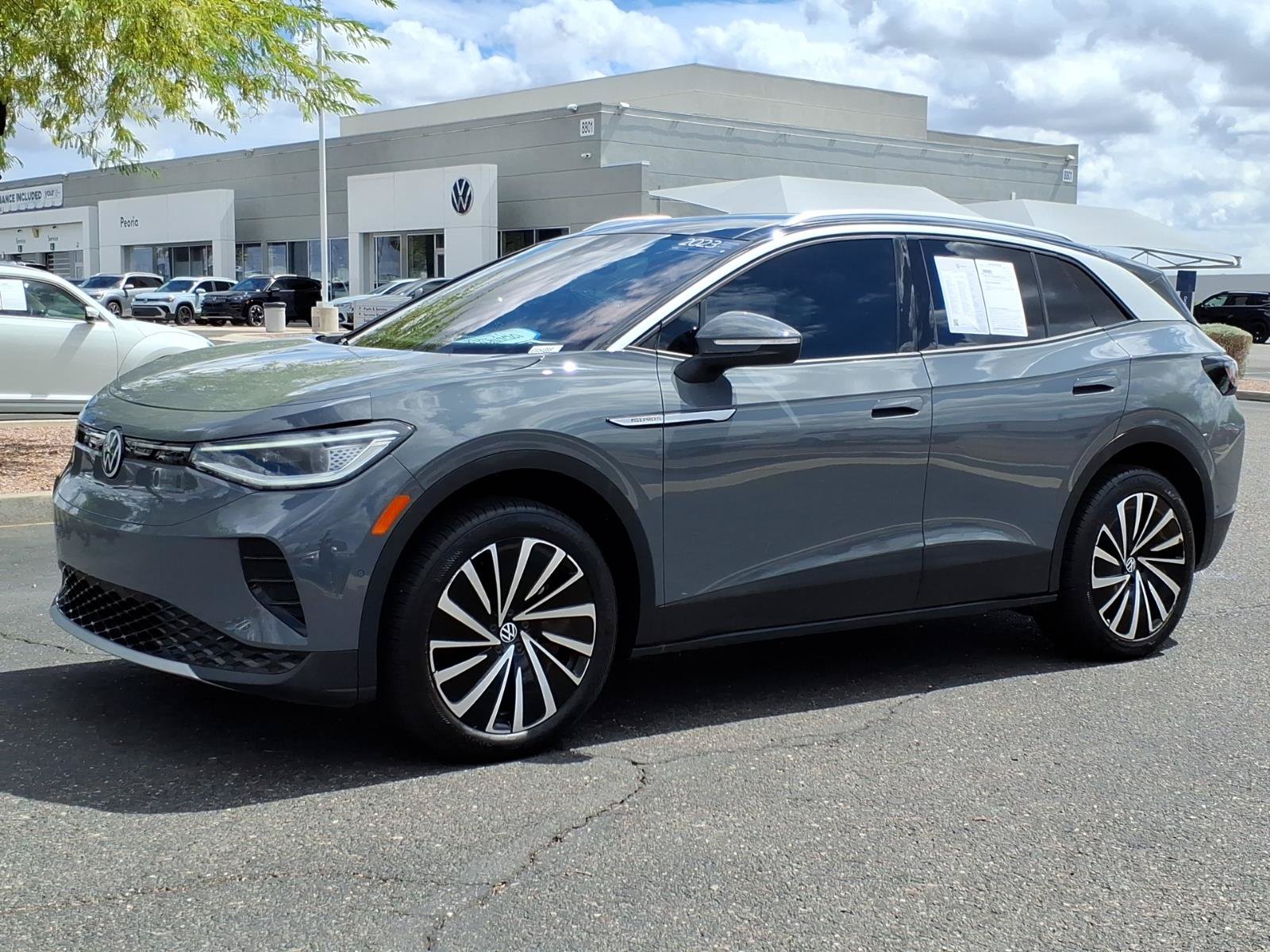 Certified 2023 Volkswagen ID.4 Pro S Plus AWD/4WD image 3