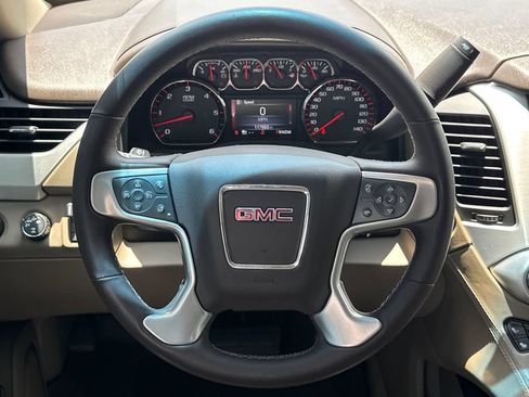 Used 2016 GMC Yukon SLT w/ Open Road Package AWD/4WD image 24