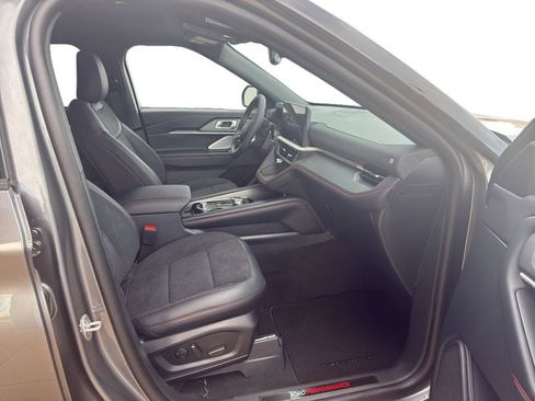 New 2026 Ford Explorer ST w/ Sun And Sound Package image 7