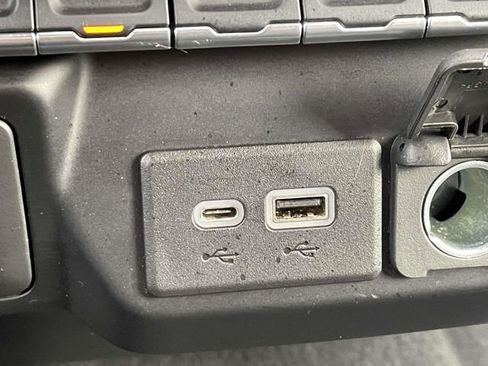 Used 2020 Chevrolet Silverado 1500 RST w/ All-Star Edition image 29