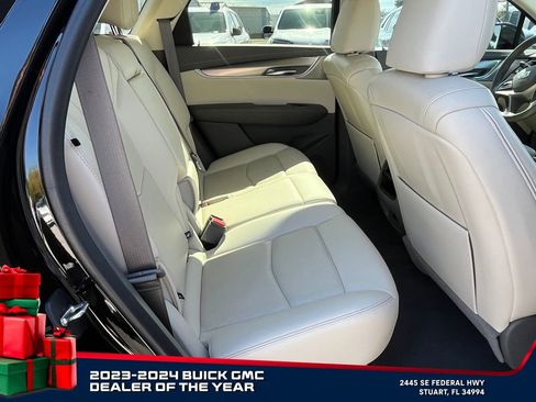 Used 2021 Cadillac XT5 Premium Luxury image 16