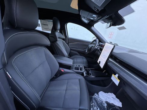 New 2025 Ford Mustang Mach-E GT w/ Interior Protection Package image 27