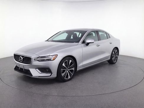 Certified 2023 Volvo S60 B5 Ultimate w/ Climate Package image 1