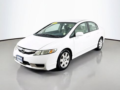 Used 2010 Honda Civic LX image 3