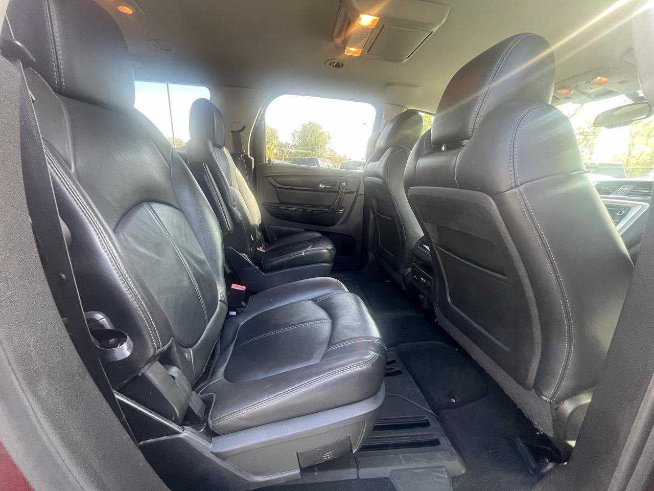 Used 2015 GMC Acadia SLT AWD/4WD image 17