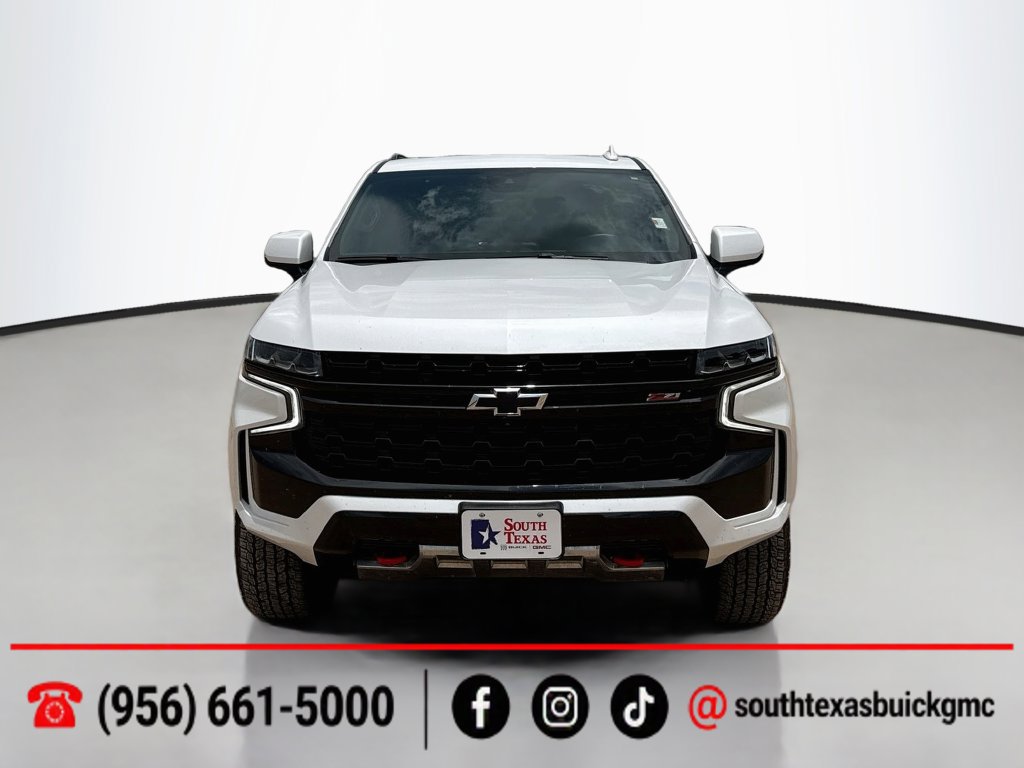 Used 2023 Chevrolet Suburban Z71 w/ Luxury Package AWD/4WD image 2