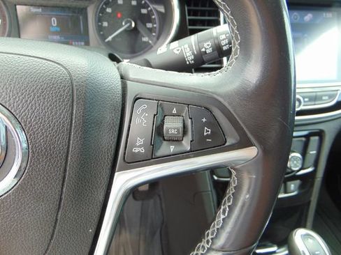 Used 2018 Buick Encore Preferred FWD image 17