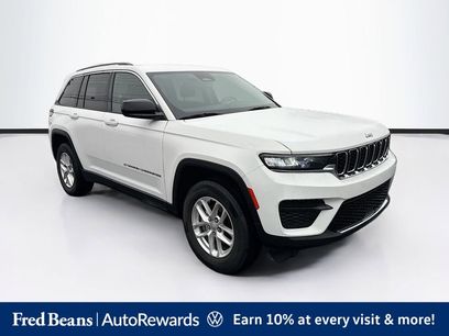 Used 2023 Jeep Grand Cherokee Laredo