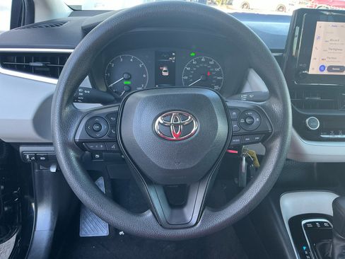Certified 2024 Toyota Corolla LE image 9