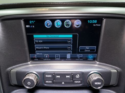 Used 2017 Chevrolet Silverado 1500 LT AWD/4WD image 18