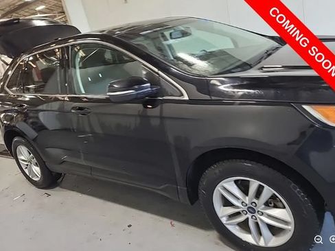 Used 2018 Ford Edge SEL w/ Equipment Group 201A AWD/4WD image 4