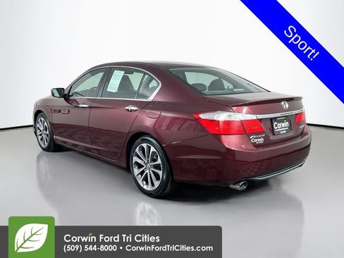 Used 2015 Honda Accord Sport image 11
