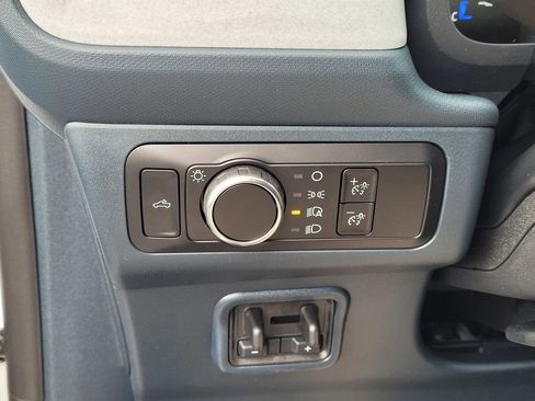 New 2025 Ford Maverick XLT w/ XLT Luxury Package AWD/4WD image 46