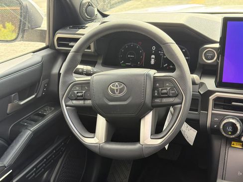 New 2026 Toyota 4Runner Limited AWD/4WD image 28