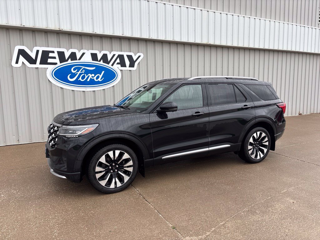 Used 2026 Ford Explorer Platinum w/ LUX Leather Package AWD/4WD image 1