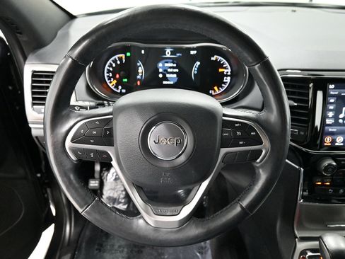 Used 2019 Jeep Grand Cherokee Limited AWD/4WD image 7