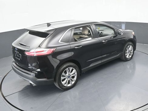 Used 2022 Ford Edge Titanium image 57