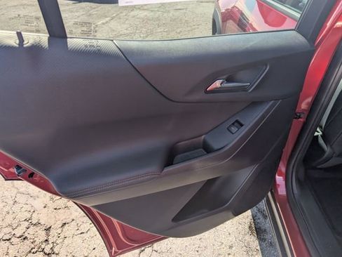 New 2026 Chevrolet Equinox LT w/ Convenience Package II image 10