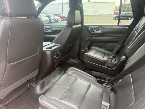 Used 2021 Chevrolet Tahoe RST w/ Luxury Package image 19