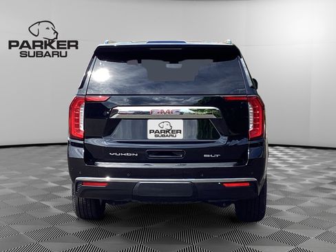Used 2022 GMC Yukon SLT w/ SLT Luxury Package AWD/4WD image 4