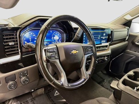 Used 2023 Chevrolet Silverado 1500 LT w/ All Star Edition Plus RWD image 7