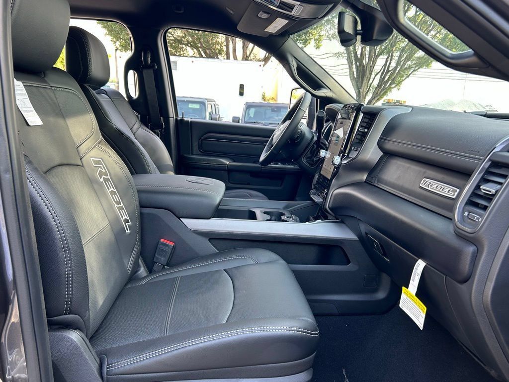 New 2024 RAM 2500 Rebel AWD/4WD image 23