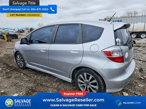 Used 2013 Honda Fit Sport image 3