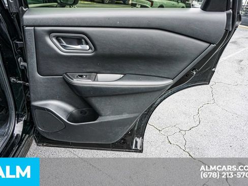 Used 2024 Nissan Rogue SV FWD image 53