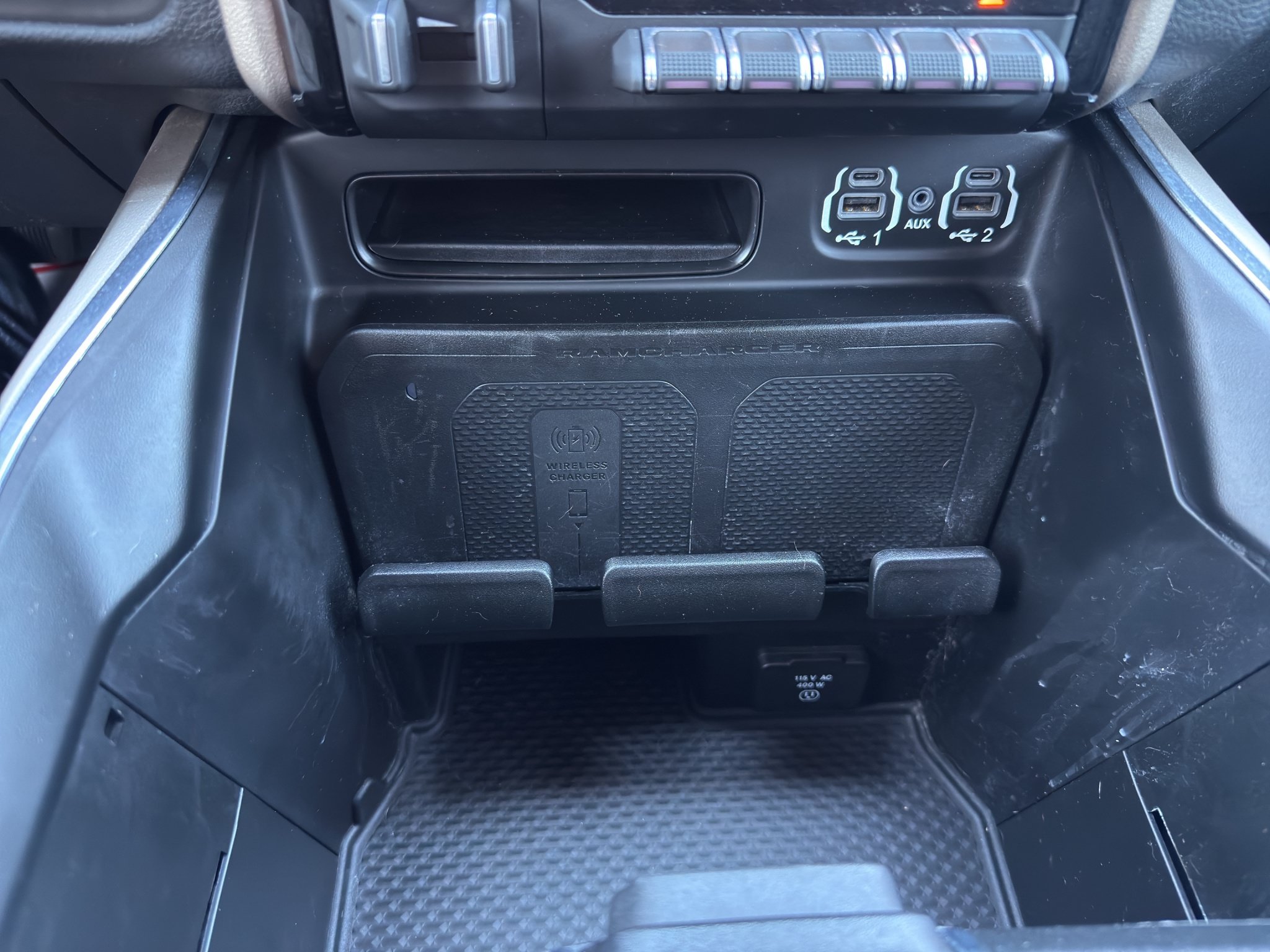 Used 2022 RAM 3500 Laramie AWD/4WD image 26