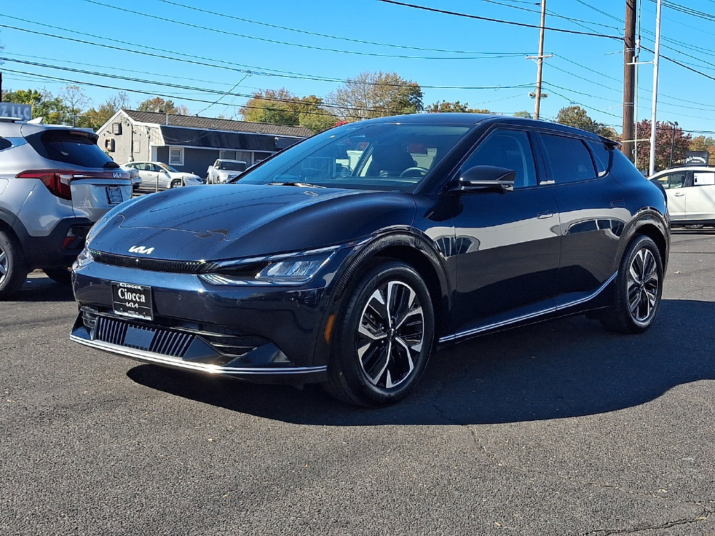 Used 2024 Kia EV6 Wind w/ Wind Technology Package AWD/4WD image 7