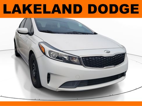 Used 2017 Kia Forte LX w/ LX Popular Package image 1
