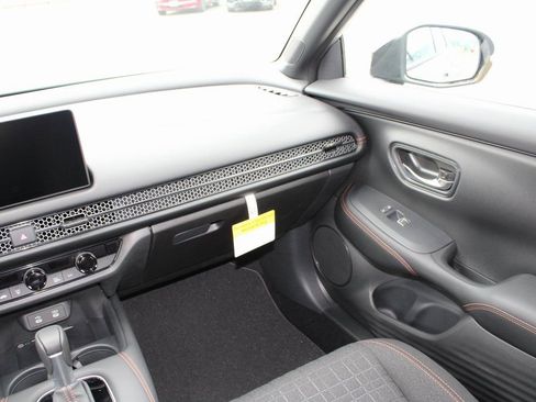 New 2026 Honda HR-V Sport image 26