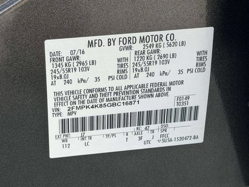 Used 2016 Ford Edge Titanium w/ Technology Package AWD/4WD image 22