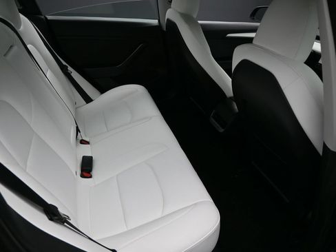 Used 2023 Tesla Model 3 Standard Range RWD image 25