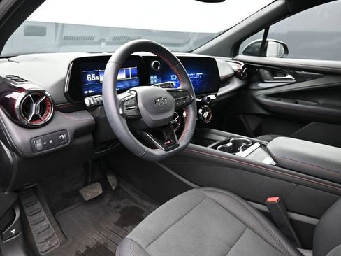 Used 2025 Chevrolet Blazer EV RS image 10