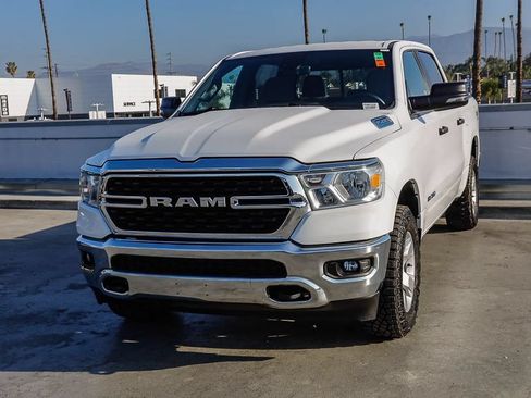 Used 2024 RAM 1500 Big Horn AWD/4WD image 4