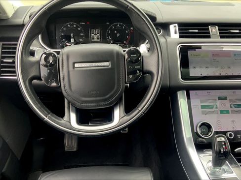 Used 2018 Land Rover Range Rover Sport HSE Dynamic image 5