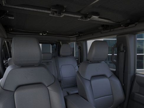 New 2026 Ford Bronco Badlands image 14