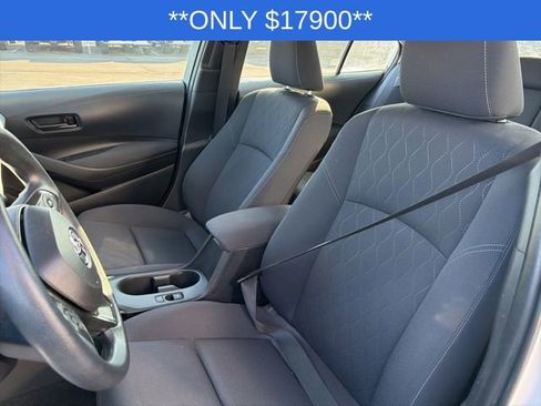 Used 2024 Toyota Corolla LE image 17
