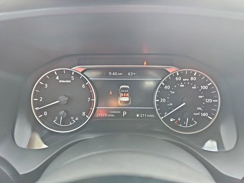 Used 2023 Nissan Rogue SV FWD image 39