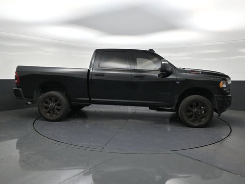 Used 2024 RAM 2500 Big Horn w/ Night Edition AWD/4WD image 6